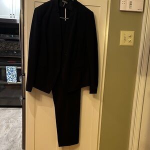 Basler Classic Black Suit